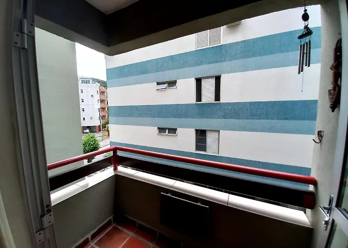 Apartamento 500M Da Praia Enseada, Guaruja