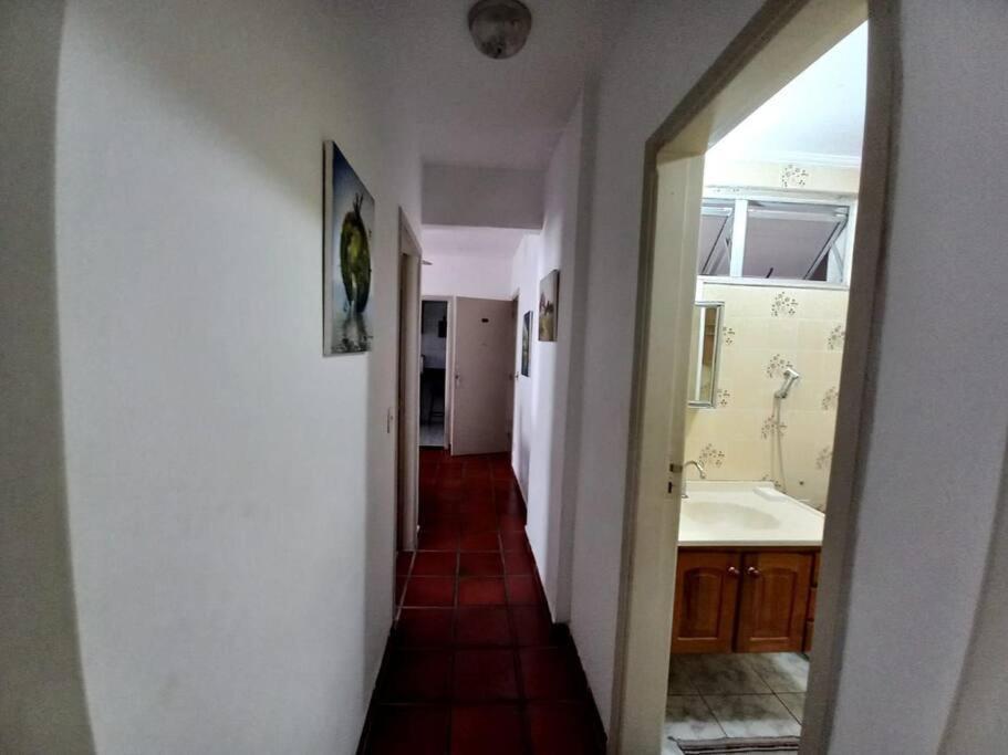 Apartment 500m Da Enseada, Guaruja
